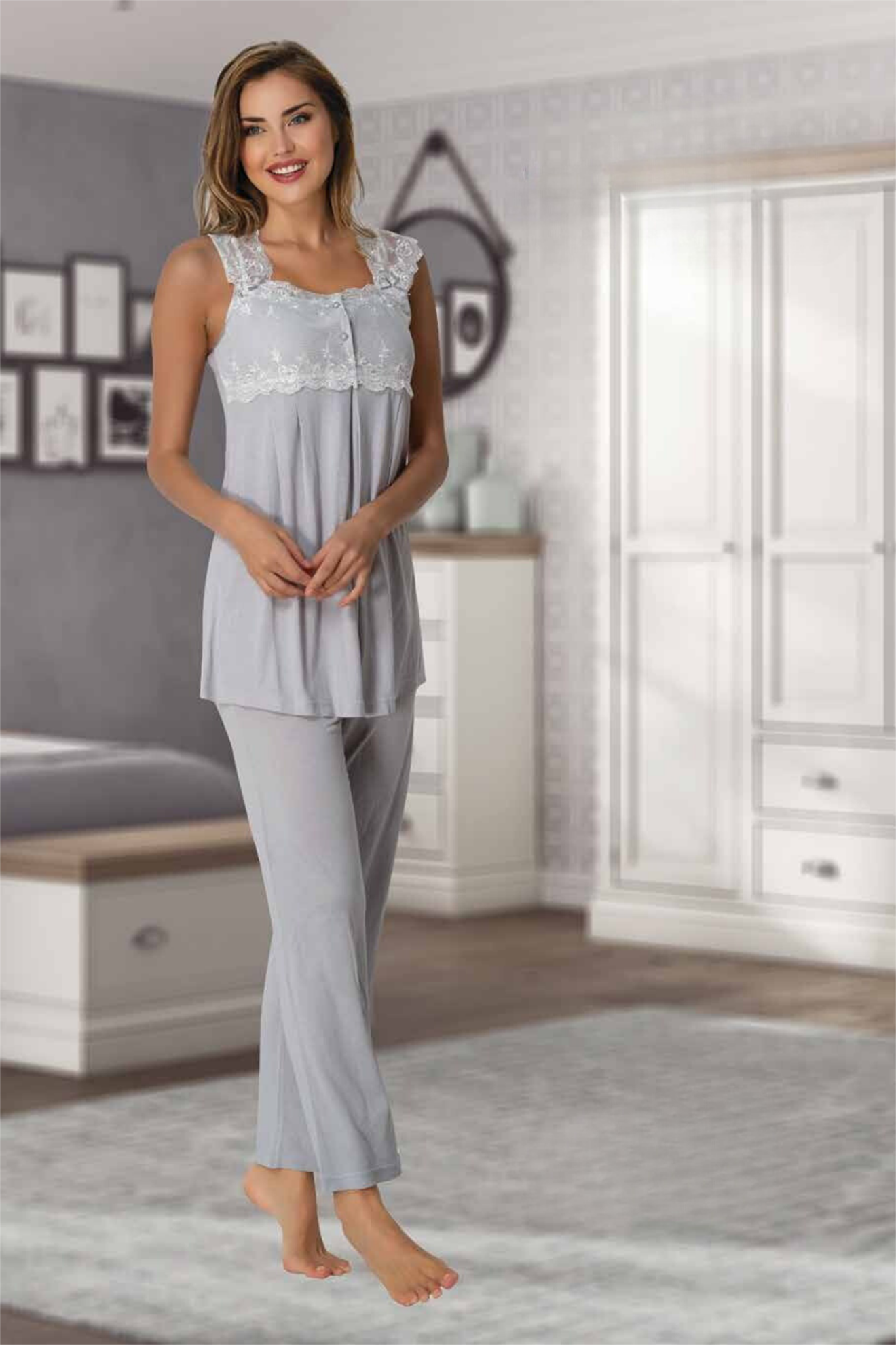 Velovis Model Gri Lohusa Pijama Takım