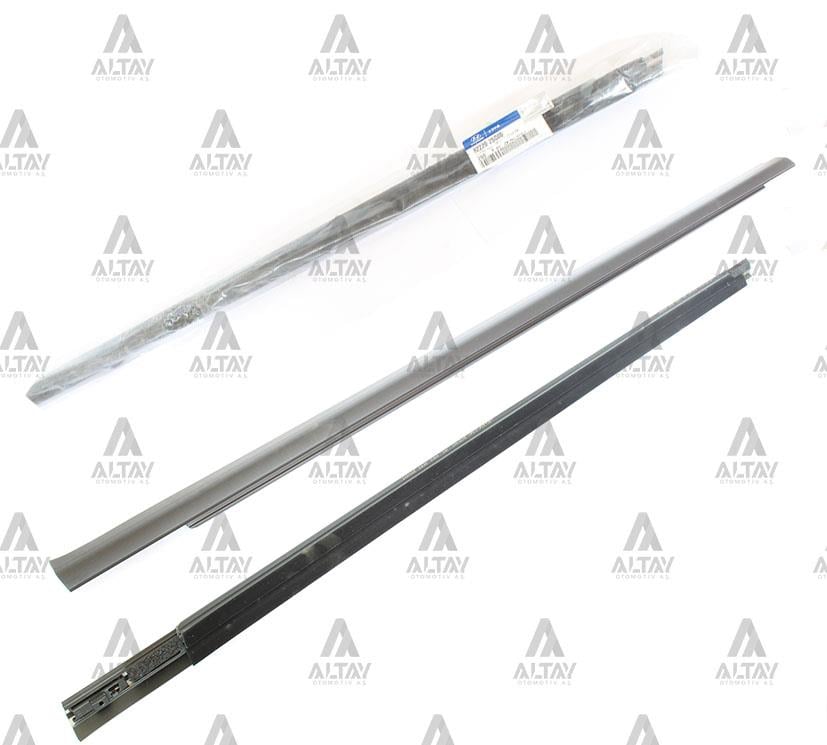 CAM SIYIRICI IX-35 10-15 ÖN KAPI DIŞ SAĞ