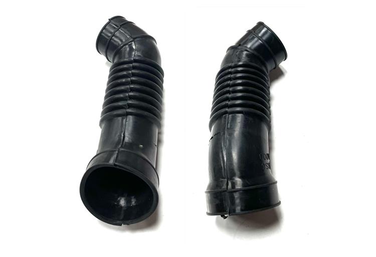 Hyundaı Hortum Filtre Hava Starex 04-07/H100 Kamyt 04-07/Pregio 04-07 (Üst) - 28161-4A000