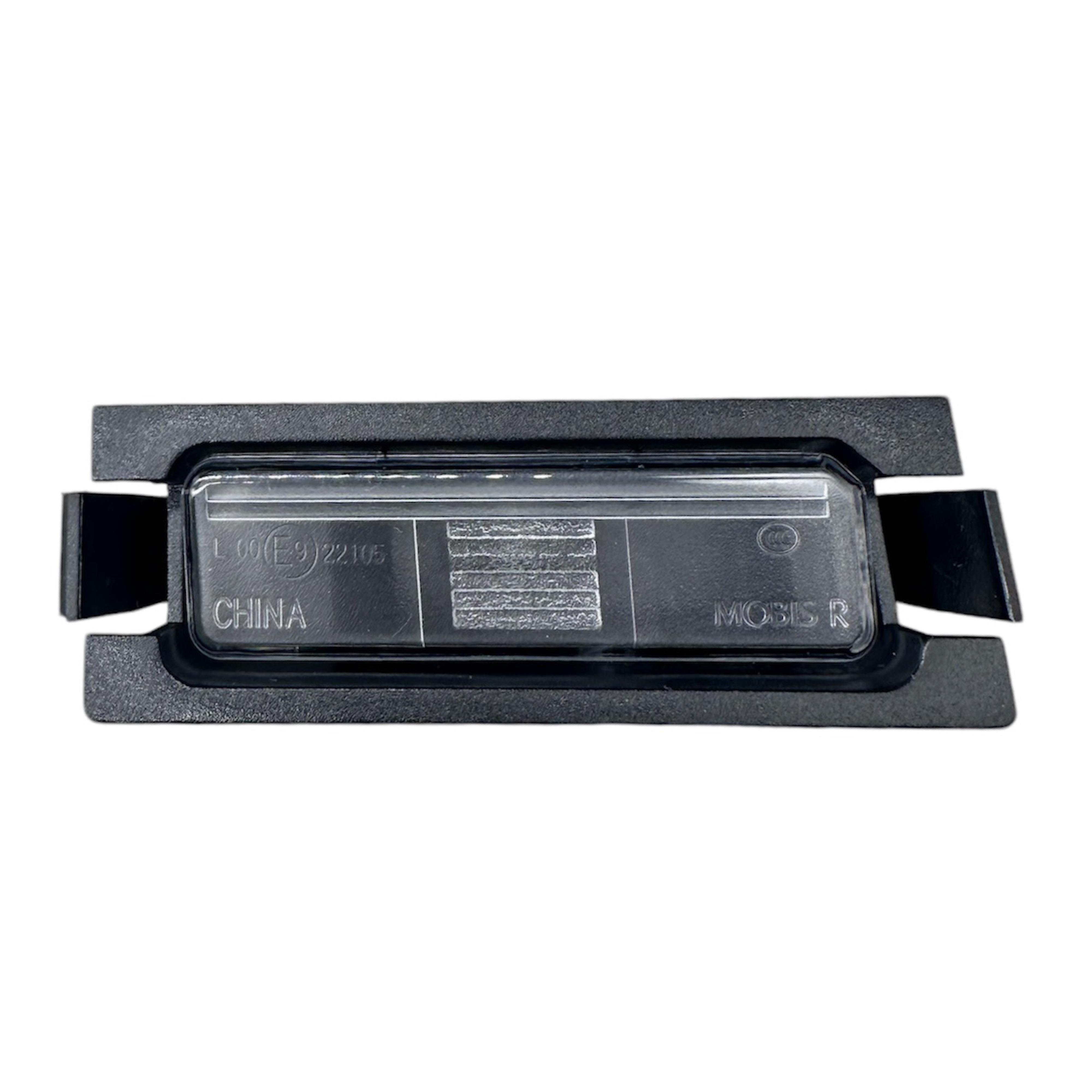 Hyundaı Lamba Plaka İ30 11-14/Ceed 11-14/Rio 11-14 Sağ - 92502-4X000