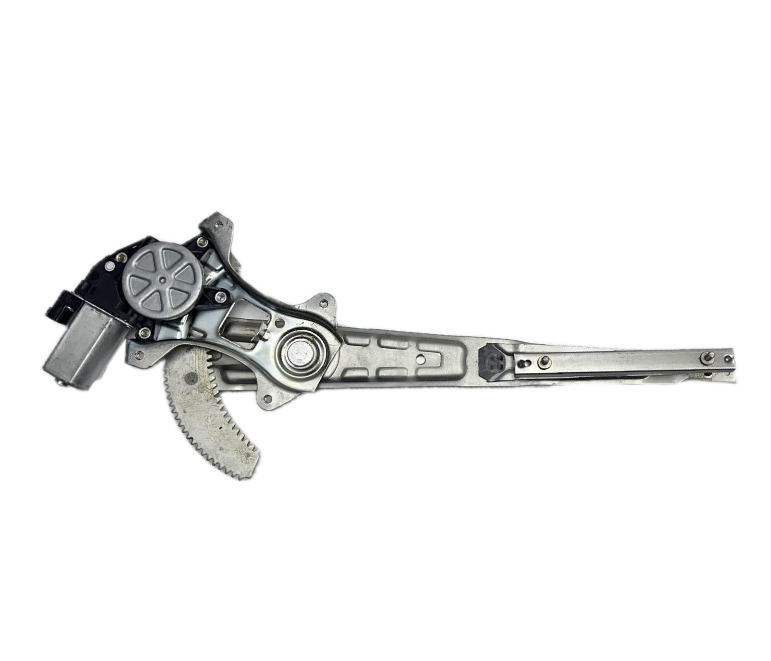 Isuzu Kriko Cam D-max 04-12 Ön Sol (Motorlu) - 8980098112