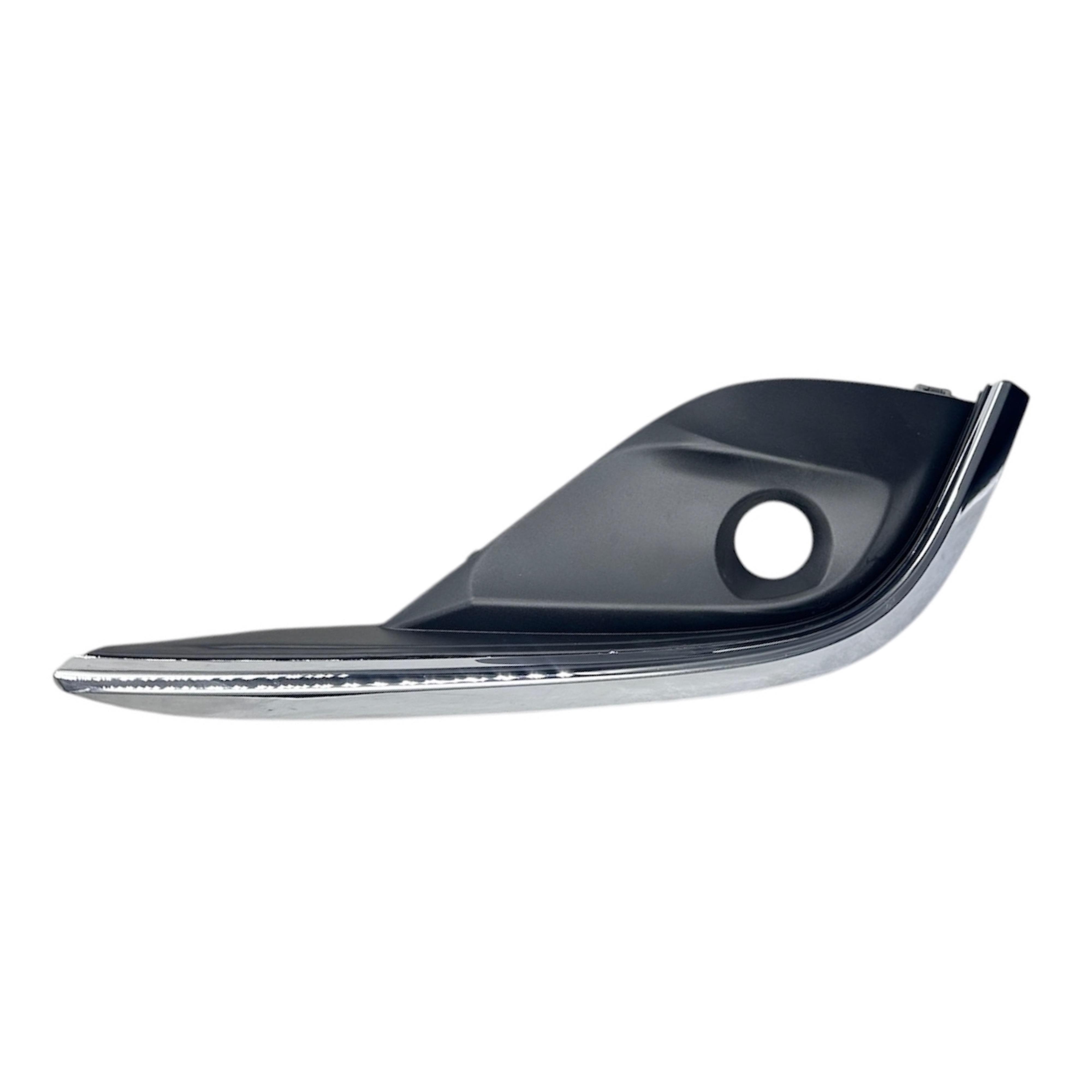 Mazda Kapak Lamba Sis Mazda 6 15-17 Sağ (Sisli Nikelajlı) - UNİ-KLS-058
