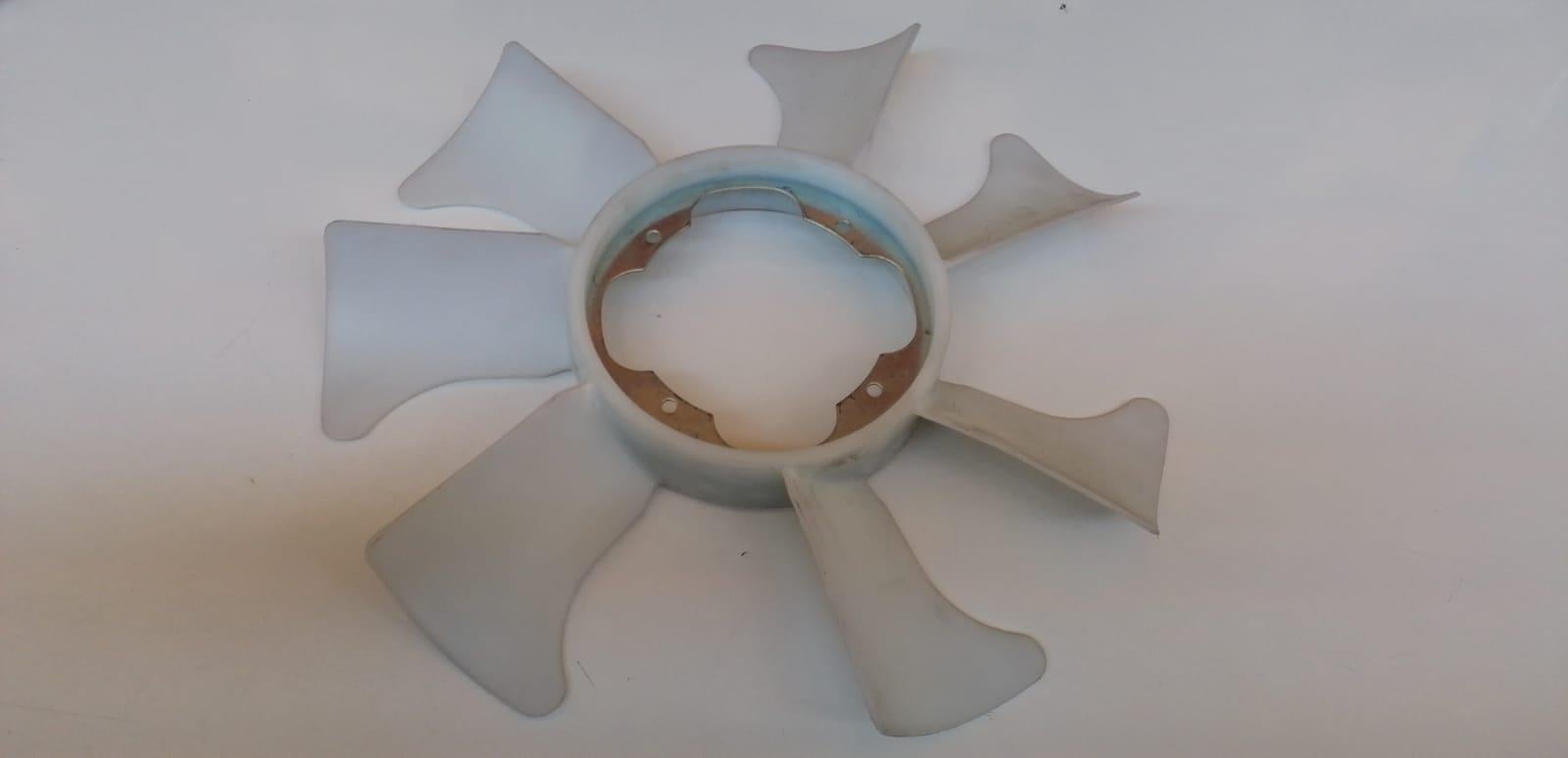 Nıssan Pervane Fan D22 98-02 - 21060-86G00