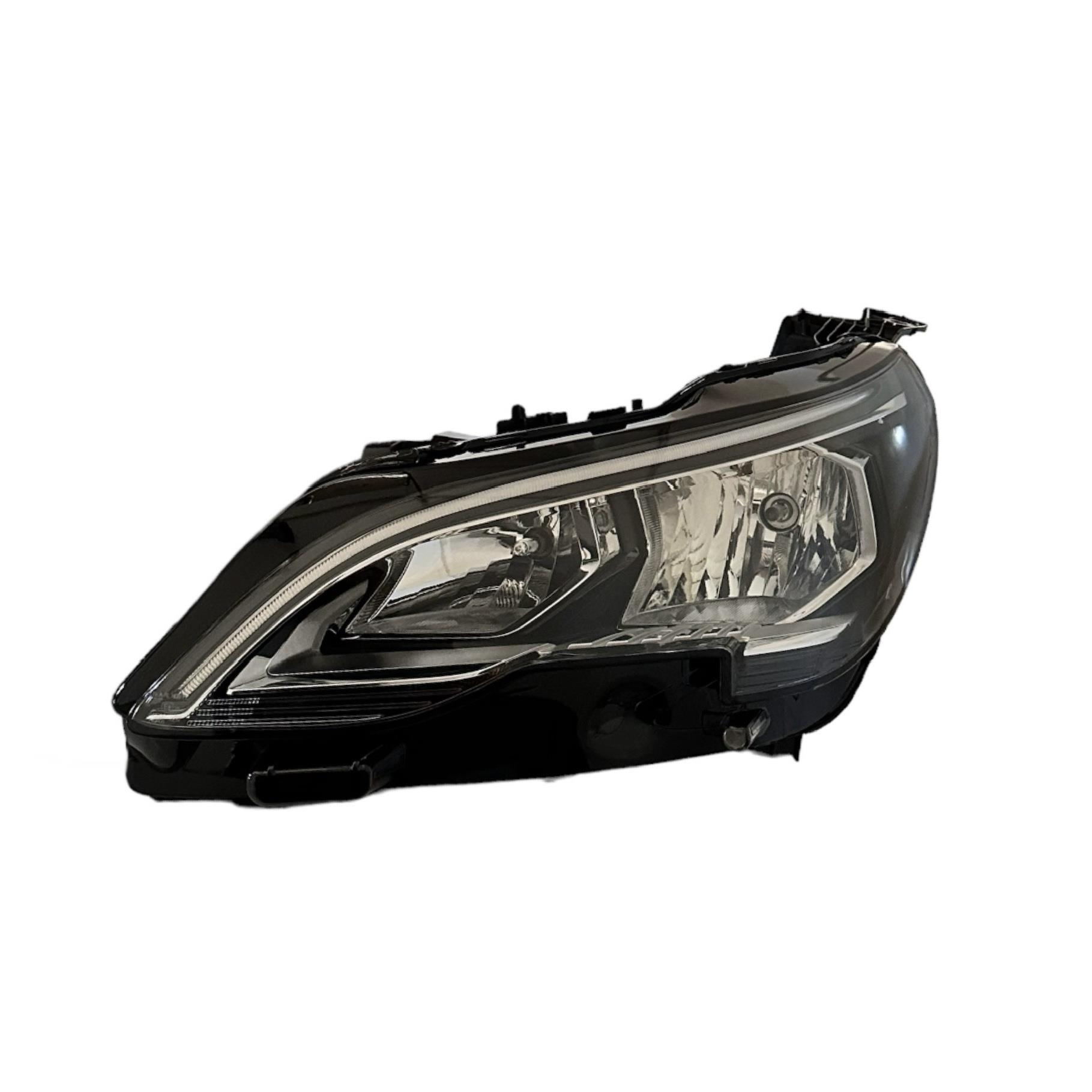 Peugeot Far 3008 19-23 Sol (Motorlu) - 1675812480