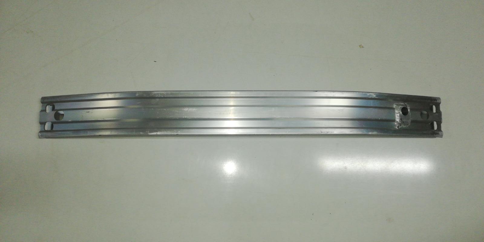 Toyota Demir Tampon Chr 16-19 Ön (Büyük) - 52131-F4020