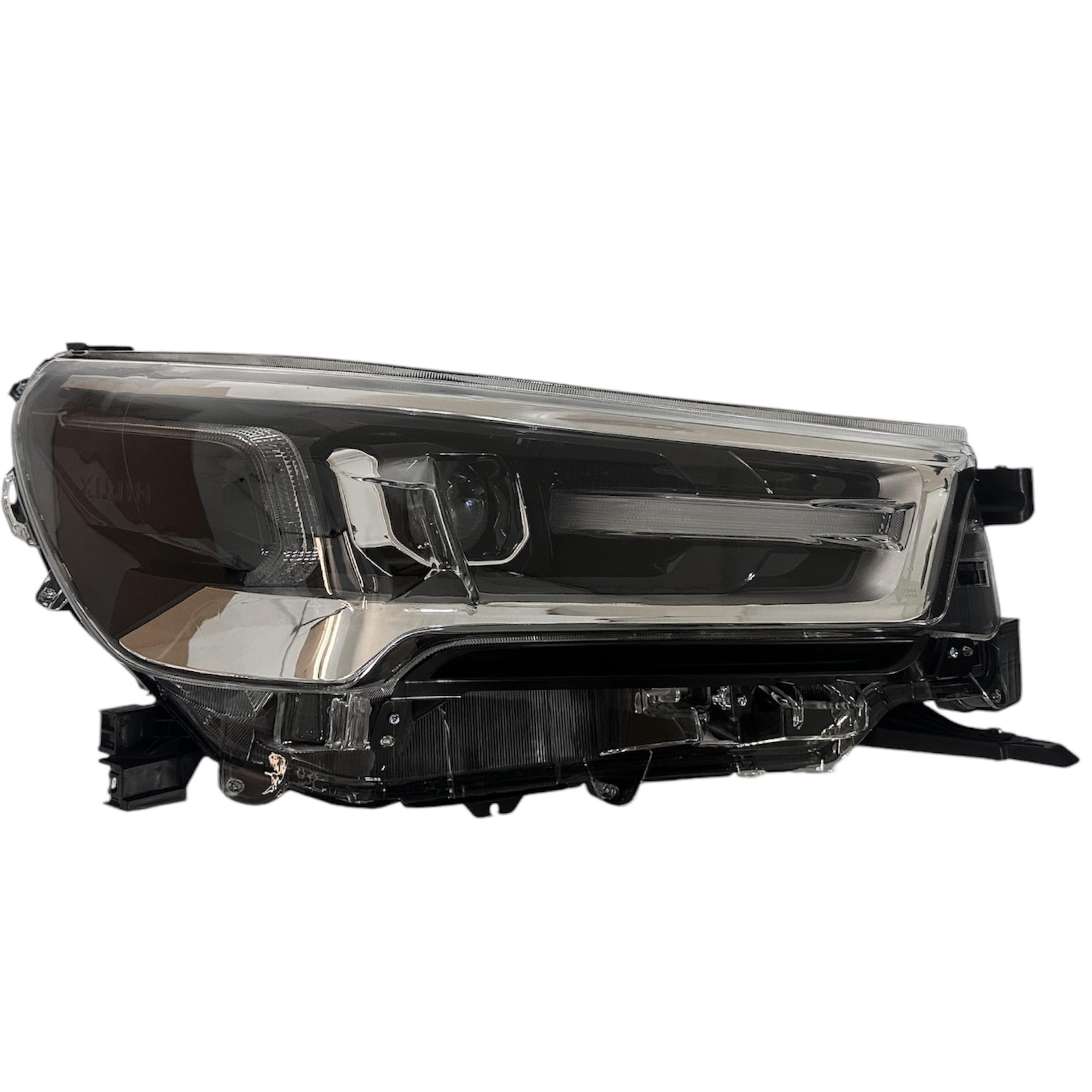 Toyota Far Hılux Revo 21-24 Sağ (Mercekli/İçi Krom)/(Hıluxyazılı-hi-cruiser) - UNİ-X-170B-RH