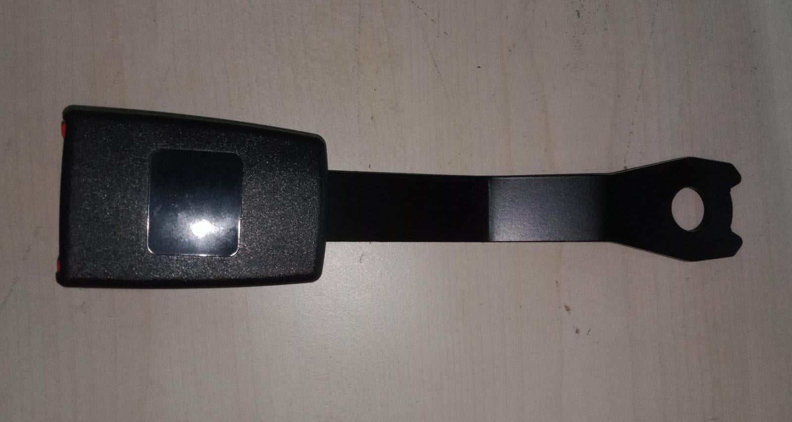 Toyota Kopça Emniyet Kemer Corolla Ae101 92-97/Ae92 88-92 (Büyük Tip) - 73230-12590