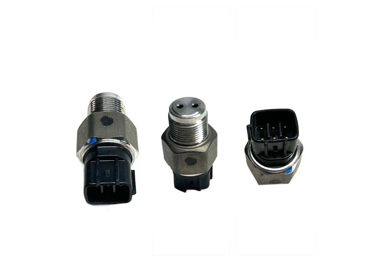 Toyota Müşür Rail Boru Hılux 2,5 Dizel 07-17/Avensis 2,0-2,2 Dizel 03-09/Rav4 2,5 Dizel 03-08(Küçük) - 89458-60010