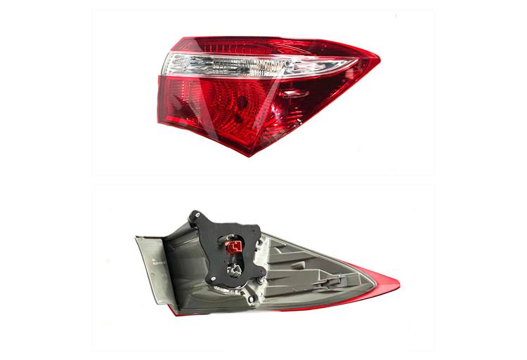 Toyota Stop Corolla 13-16 Dış Sağ - 81551-02790
