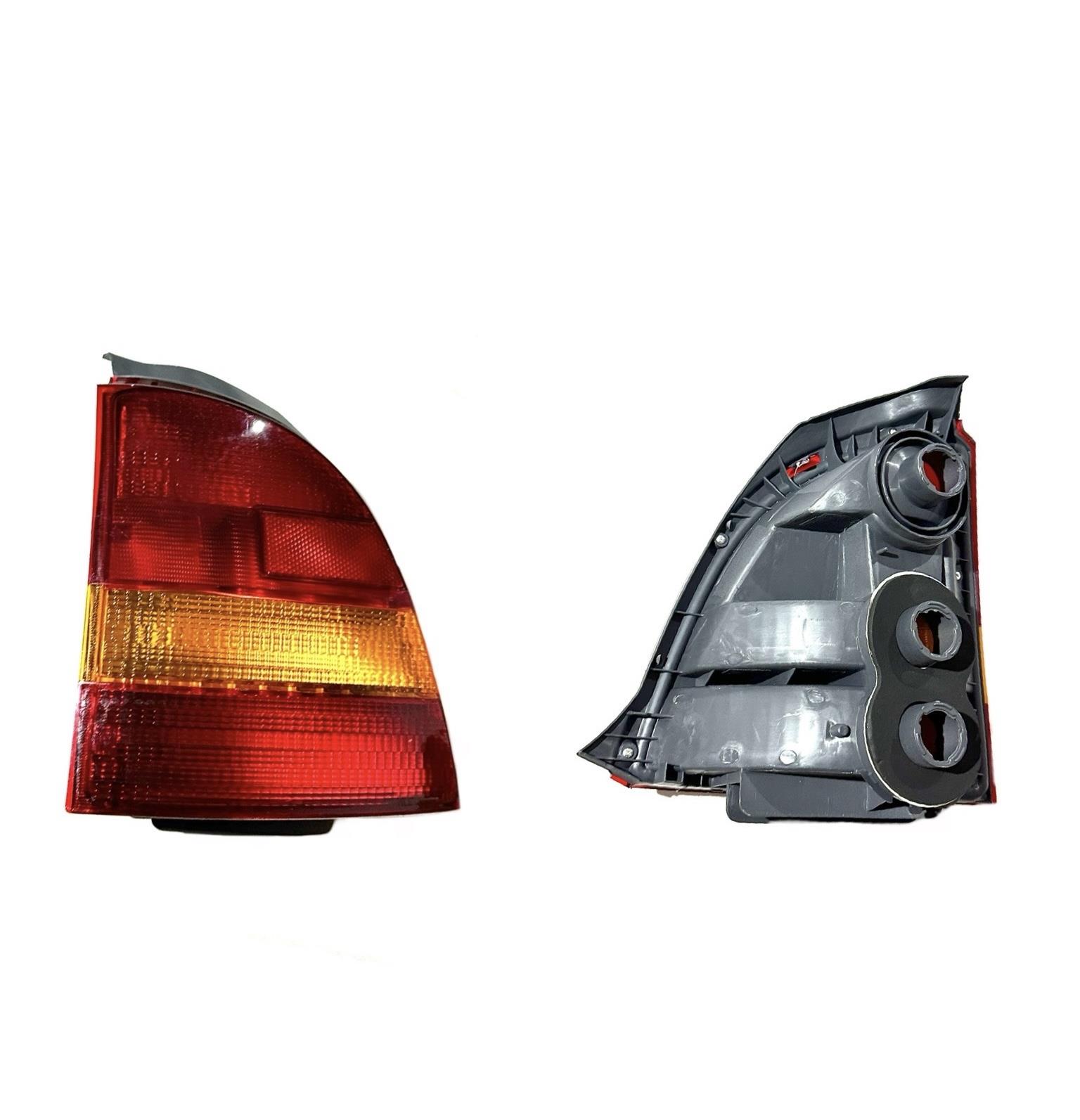 Toyota Stop Starlet 98-00 Sol - 81560-10310