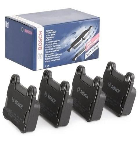 Bosch Fren BalatalarıBosch{atiker}Bosch Fren Balataları0986466871 Fren Balatasi Arka (mercedes W124-202 )2068701 0004209820 4209820 (WA167311)