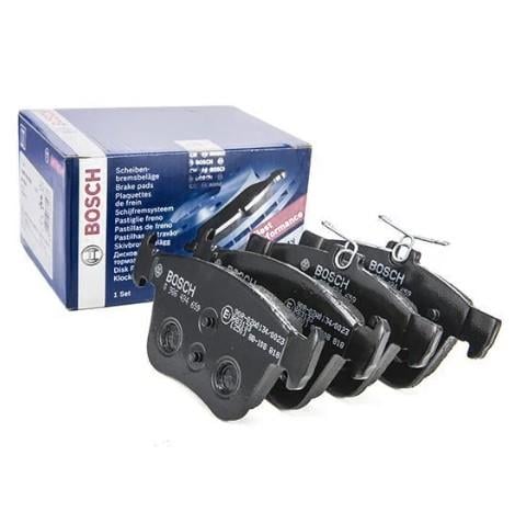 Bosch Fren BalatalarıBosch{atiker}Bosch Fren BalatalarıVw Golf 7 1.2-1.4 Tsı/ 1.6 Tdı Arka Balata - 8v0698451 - 0986494659- Uyumlu