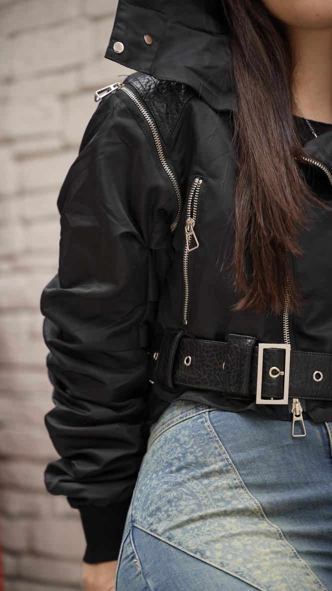 Çoklu Fermuar ve Deri Detaylı Bomber Crop Ceket