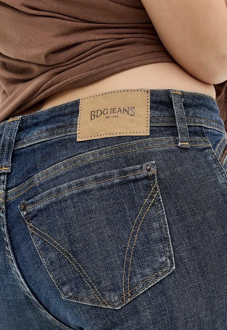 Koyu Mavi Low Waisted Flare Jean