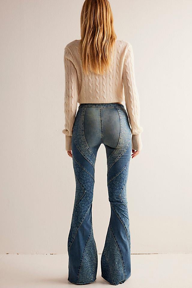 Eskitme Renk Desen Detaylı Orta Bel Bootcut Jean