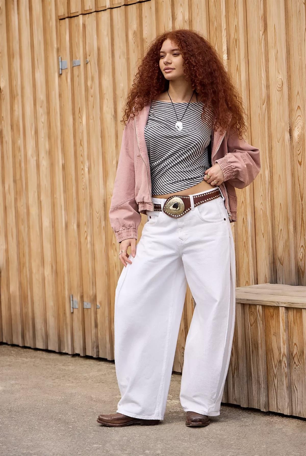  Somon Renk Nakış Detaylı Bomber Ceket