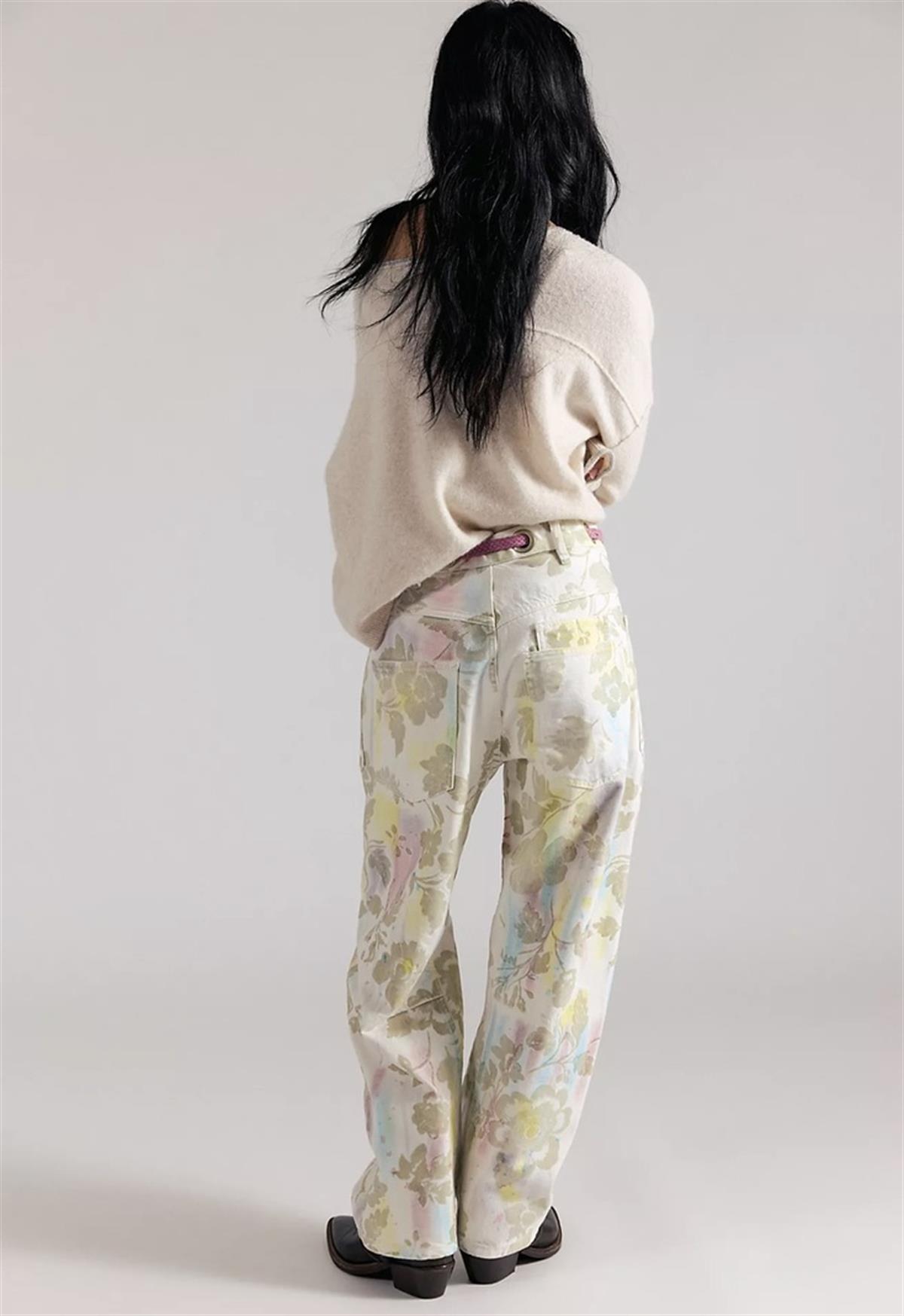Çiçek ve Boya Baskısı Bel Detaylı Barrel Jean