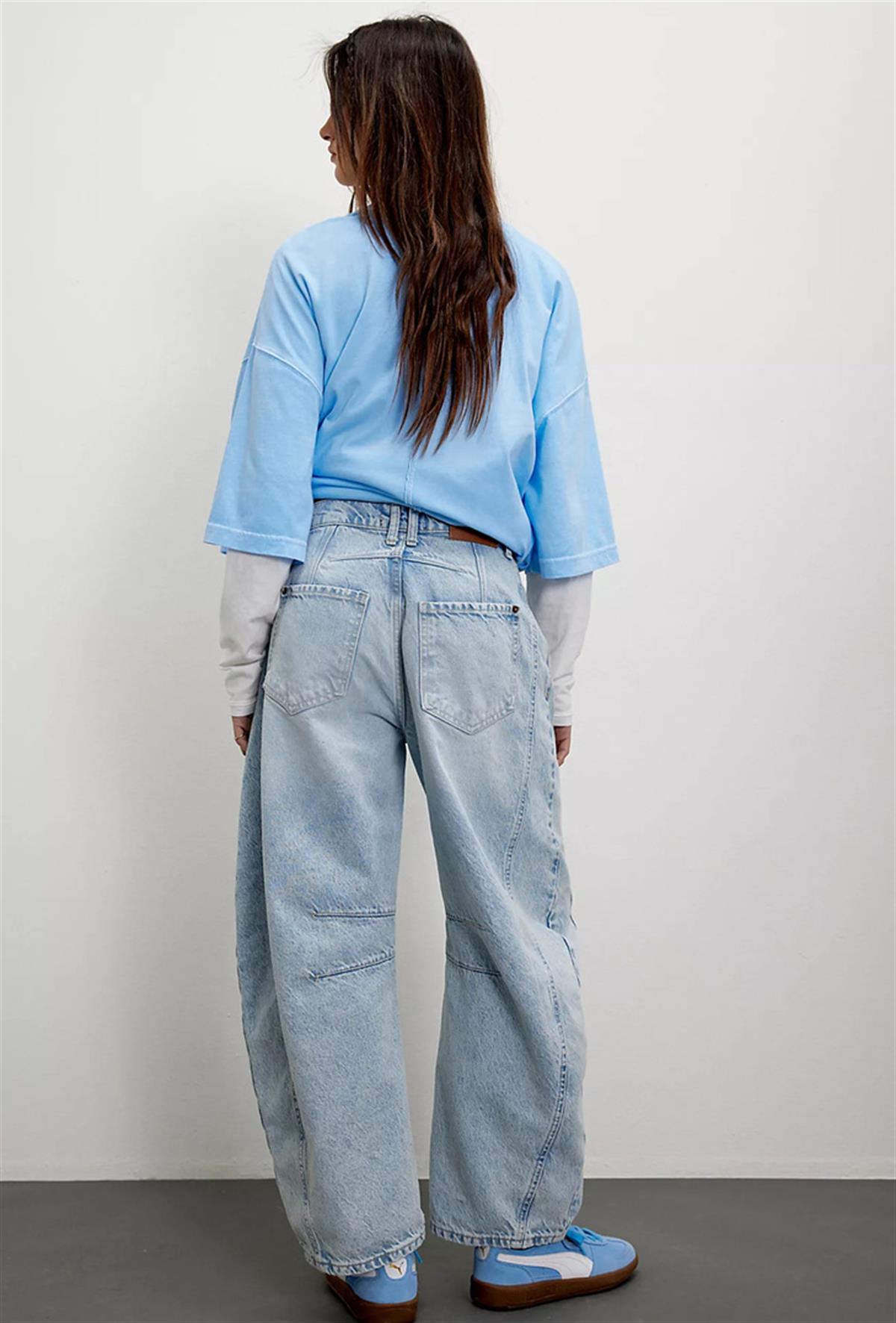 Açık Mavi Barrel Jean