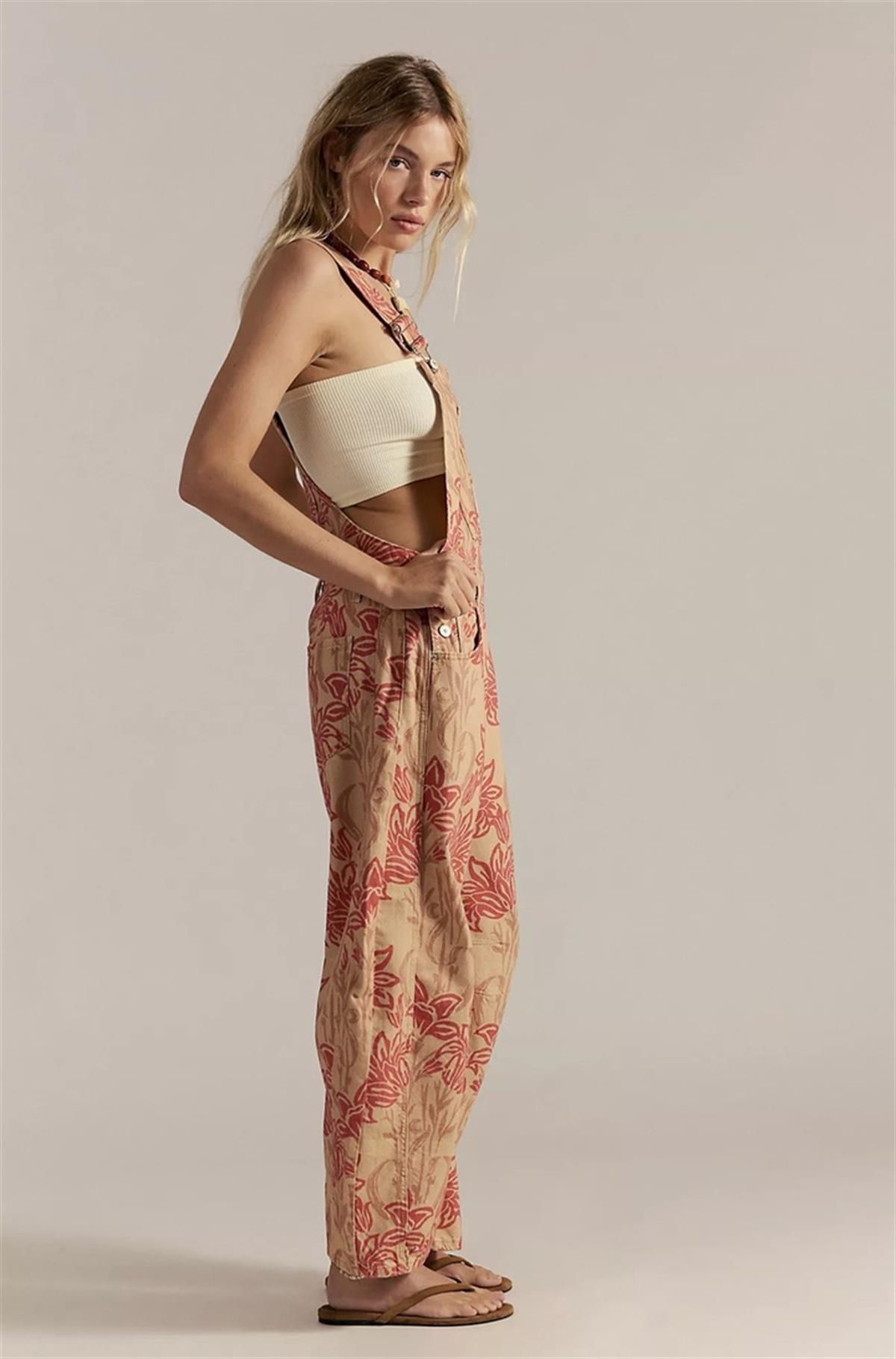 Free Çiçek Baskılı Bej Tulum