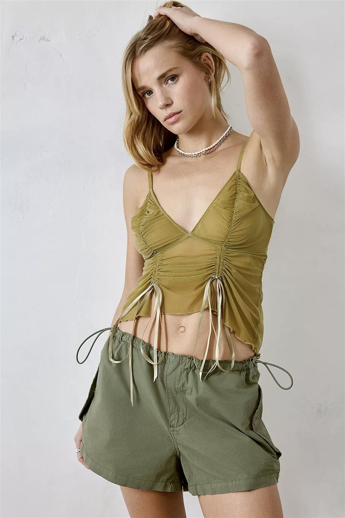 Paraşüt Mini Şort Beli Büzgülü Stoperli  Kapaklı Cepli