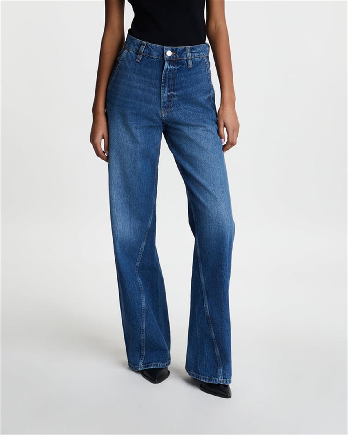 Yan Dikişli Eskitme Detaylı Wide Leg Jean