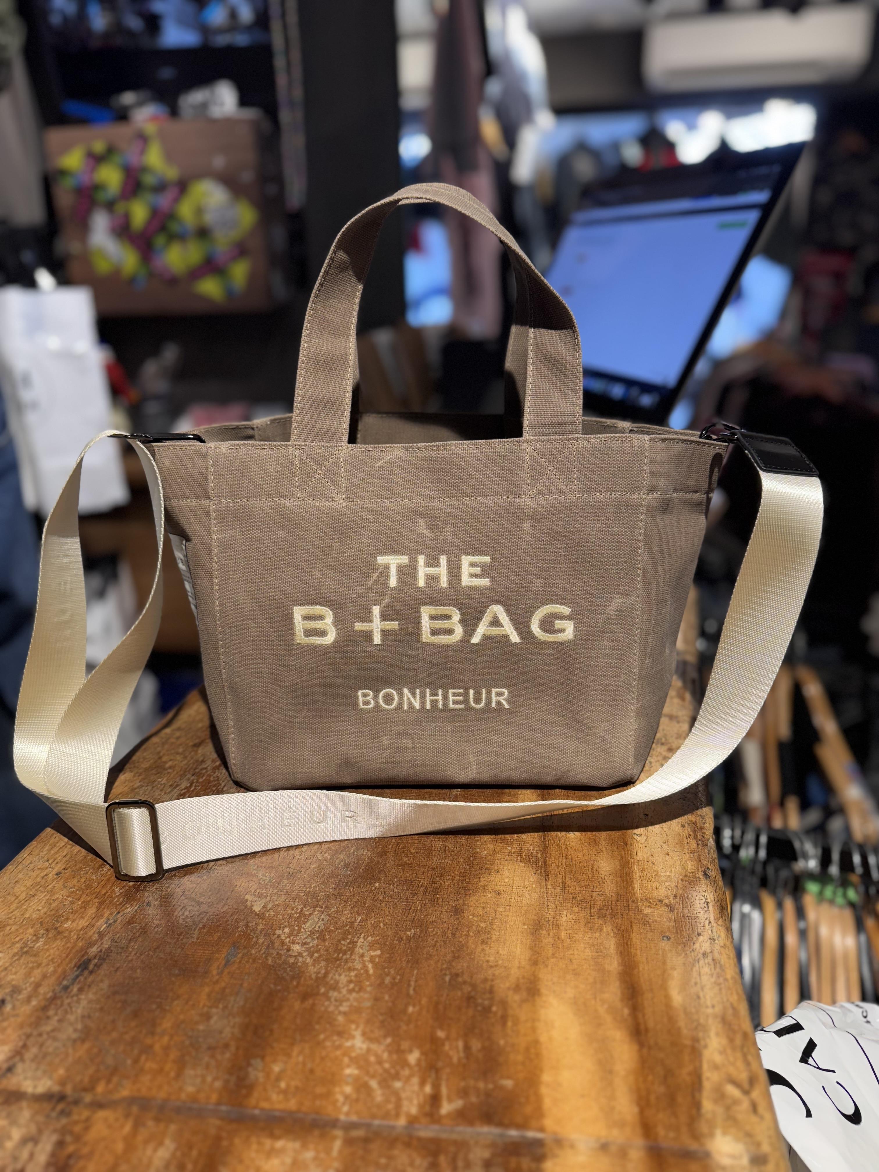 Askısı Renkli Kahve Renk Çanta