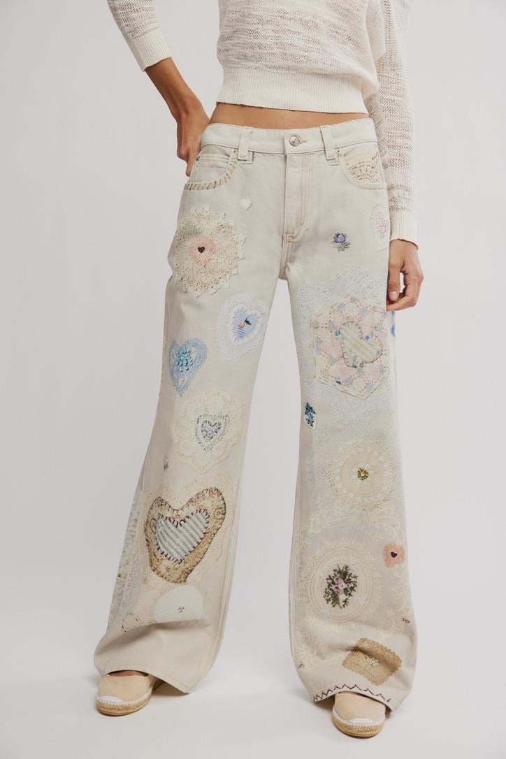 Fildişi Eskitme ve Yama Detaylı Wide Leg Jean