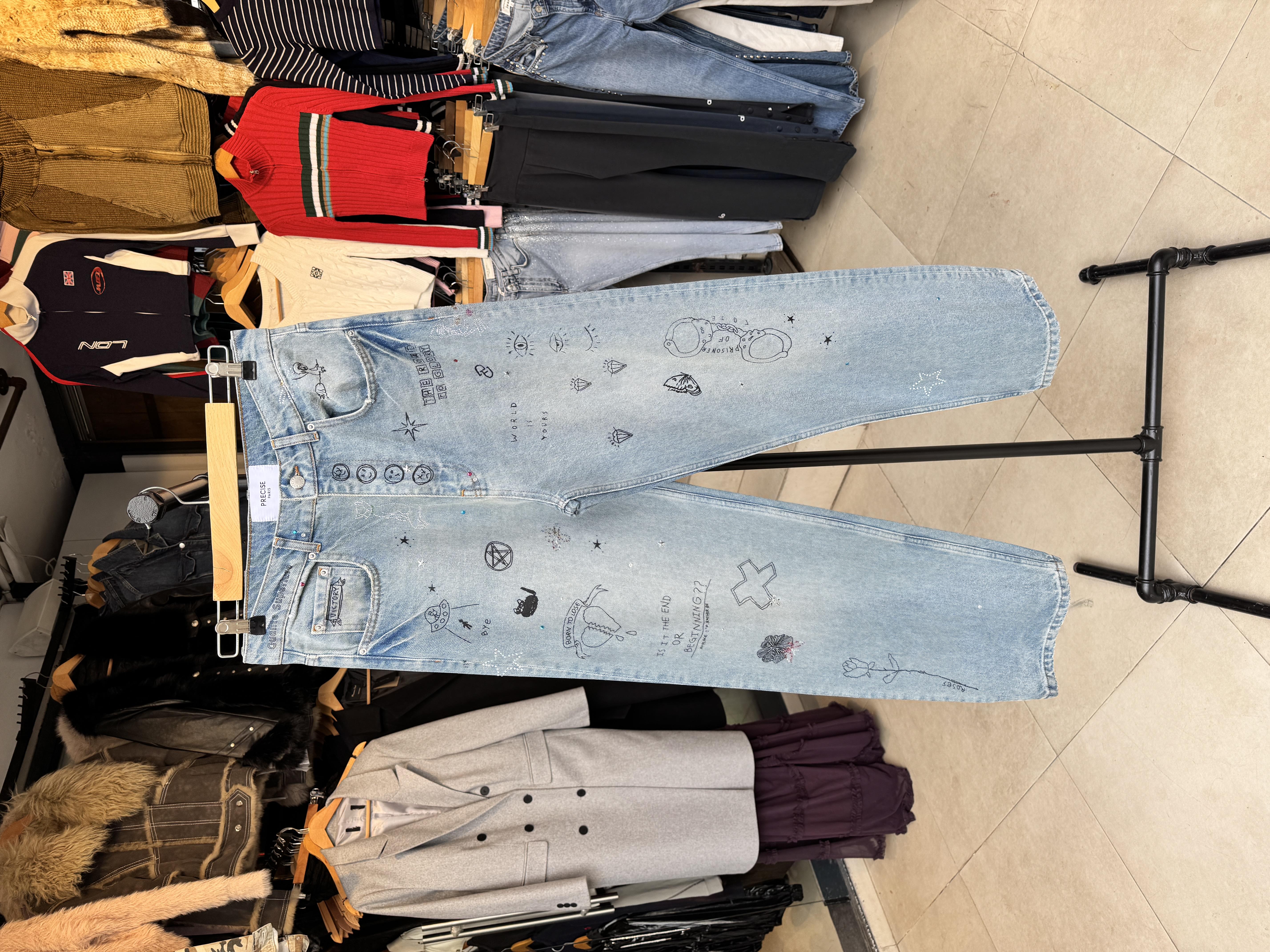 Taş İşlemeli Çizim Desenli Baggy Jean Pantolon