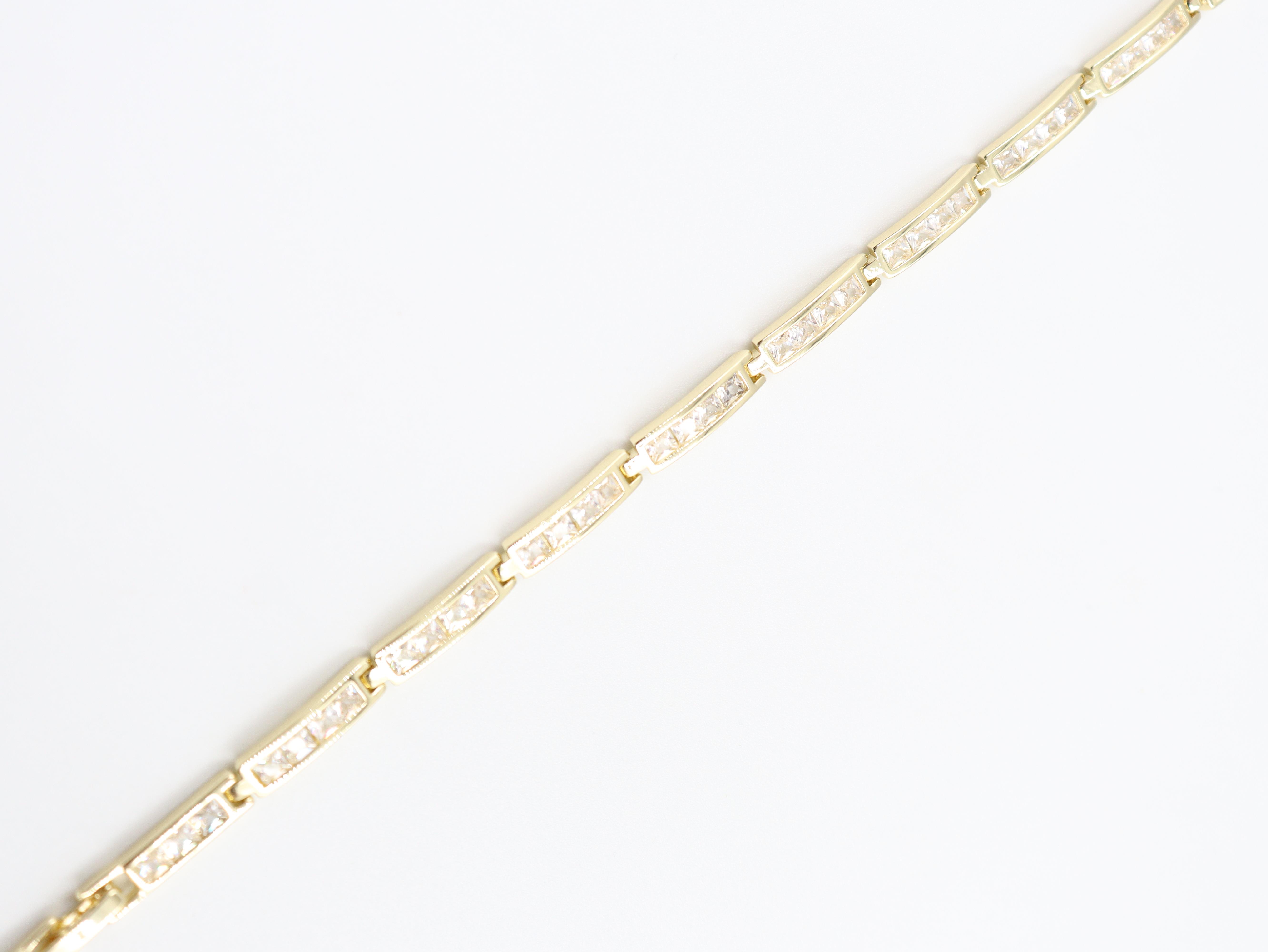 Beliora VIP Gold Bileklik (14k)