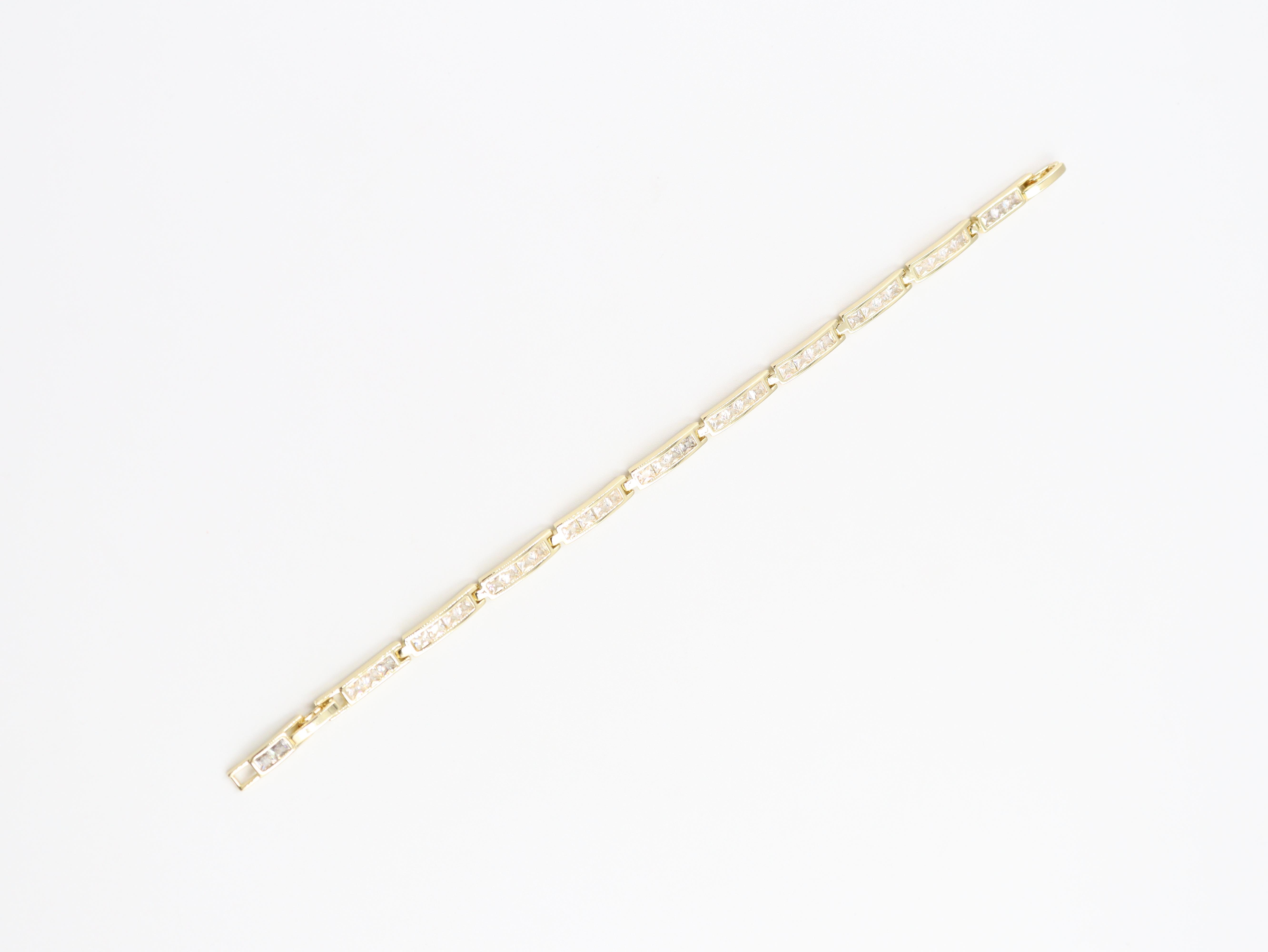 Beliora VIP Gold Bileklik (14k)