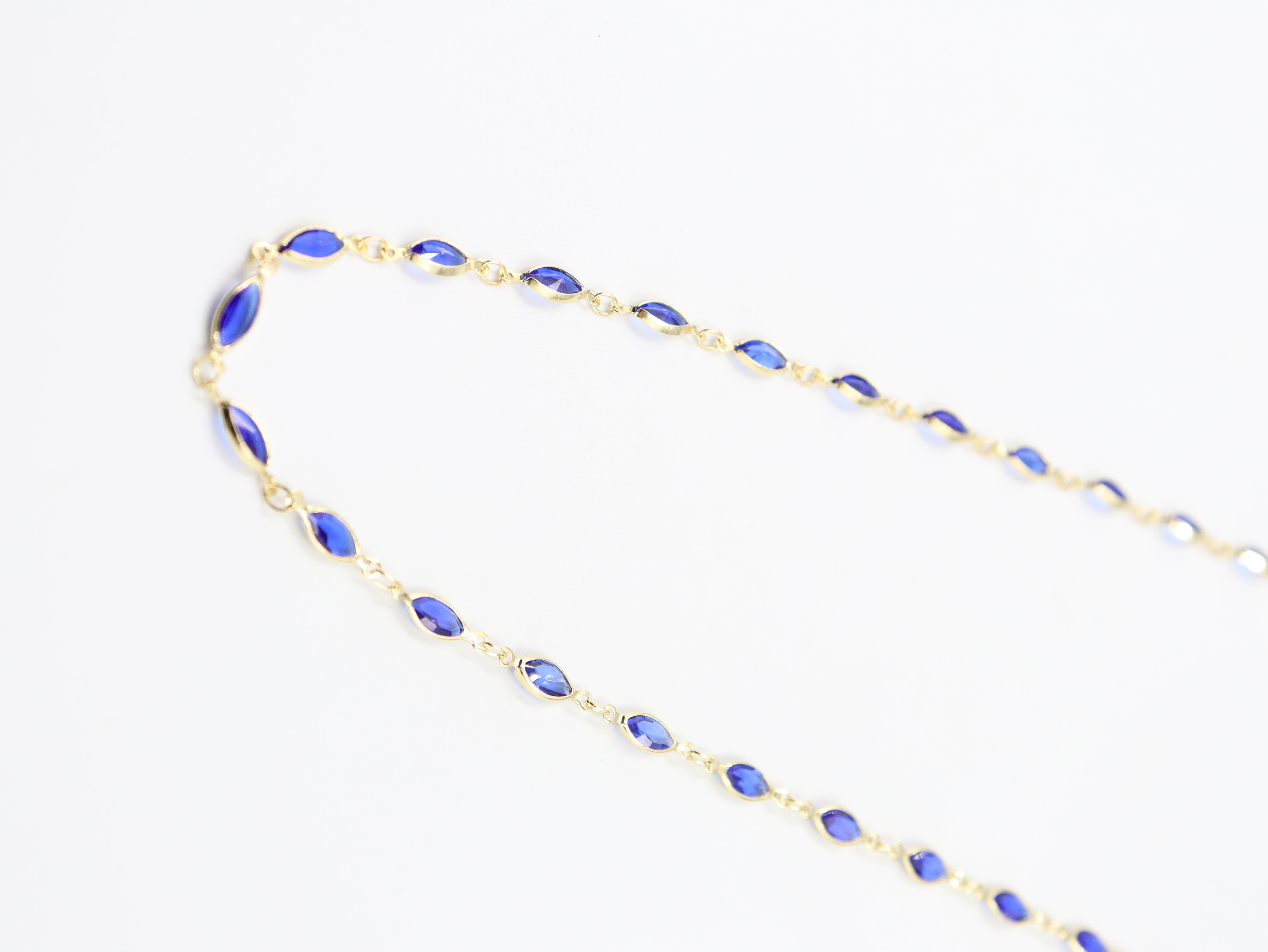 Emperatriz Çelik Kolye