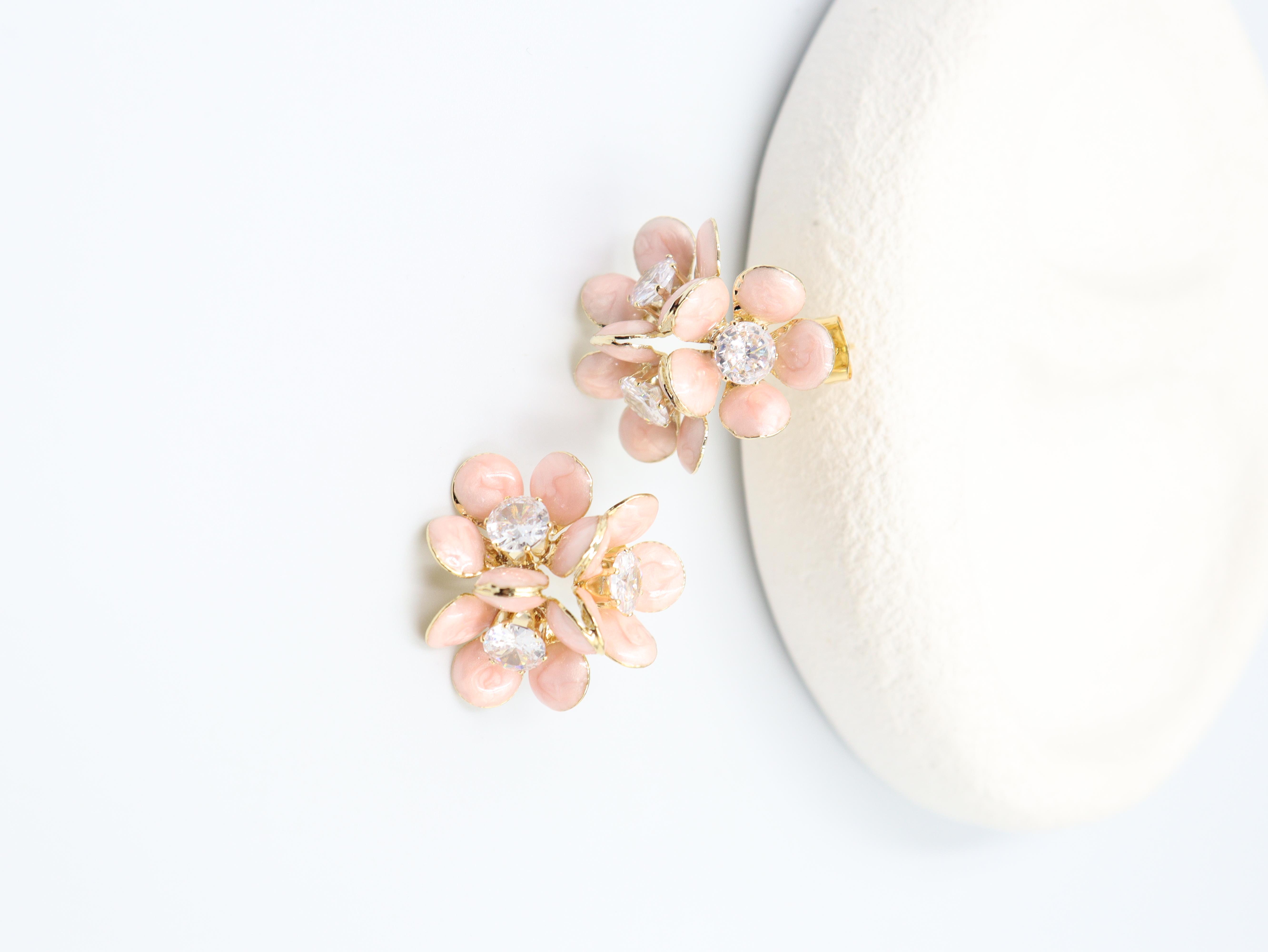 Novalisse Çelik Küpe