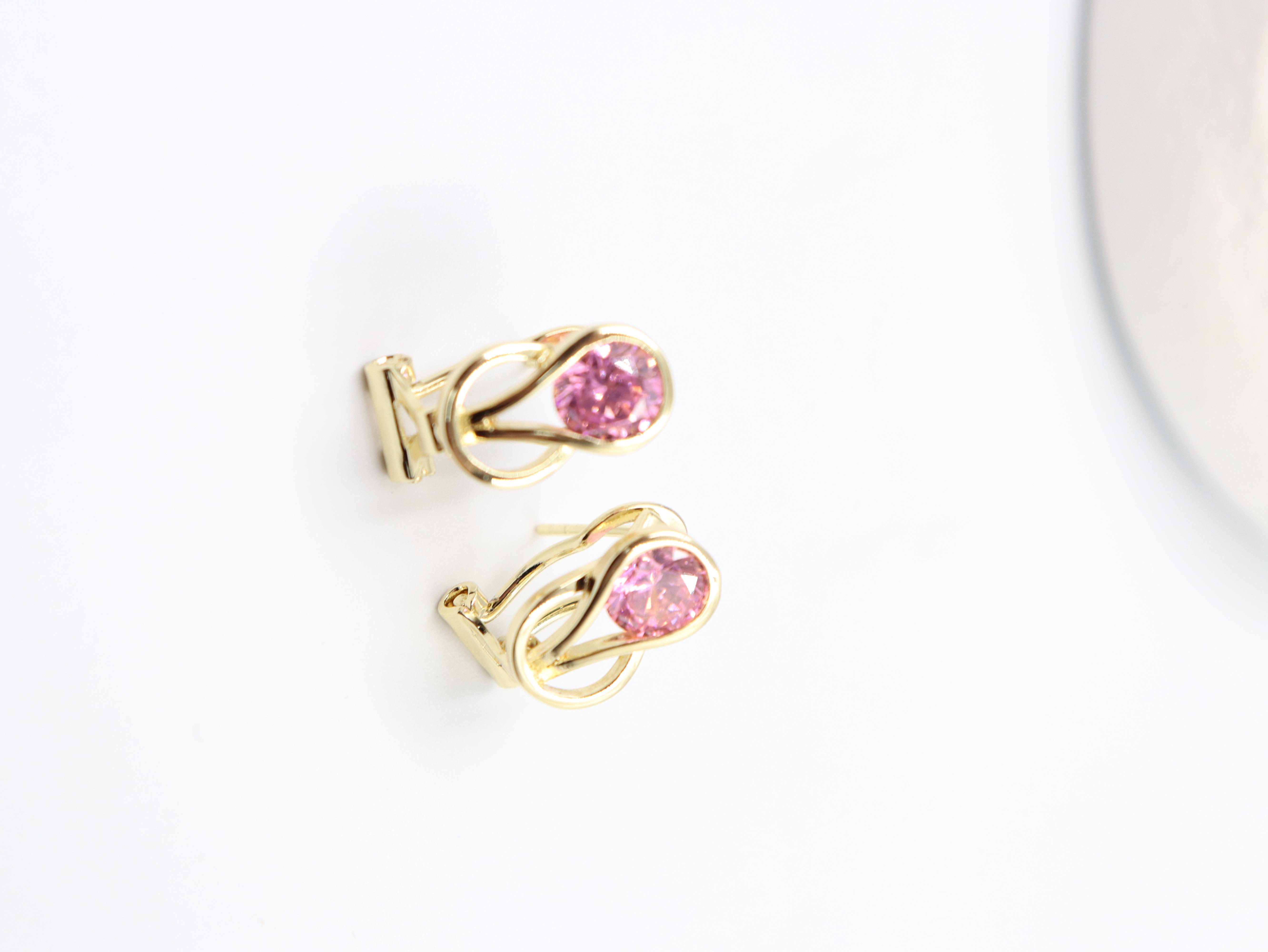 Saphiera VIP Gold Küpe (14k)