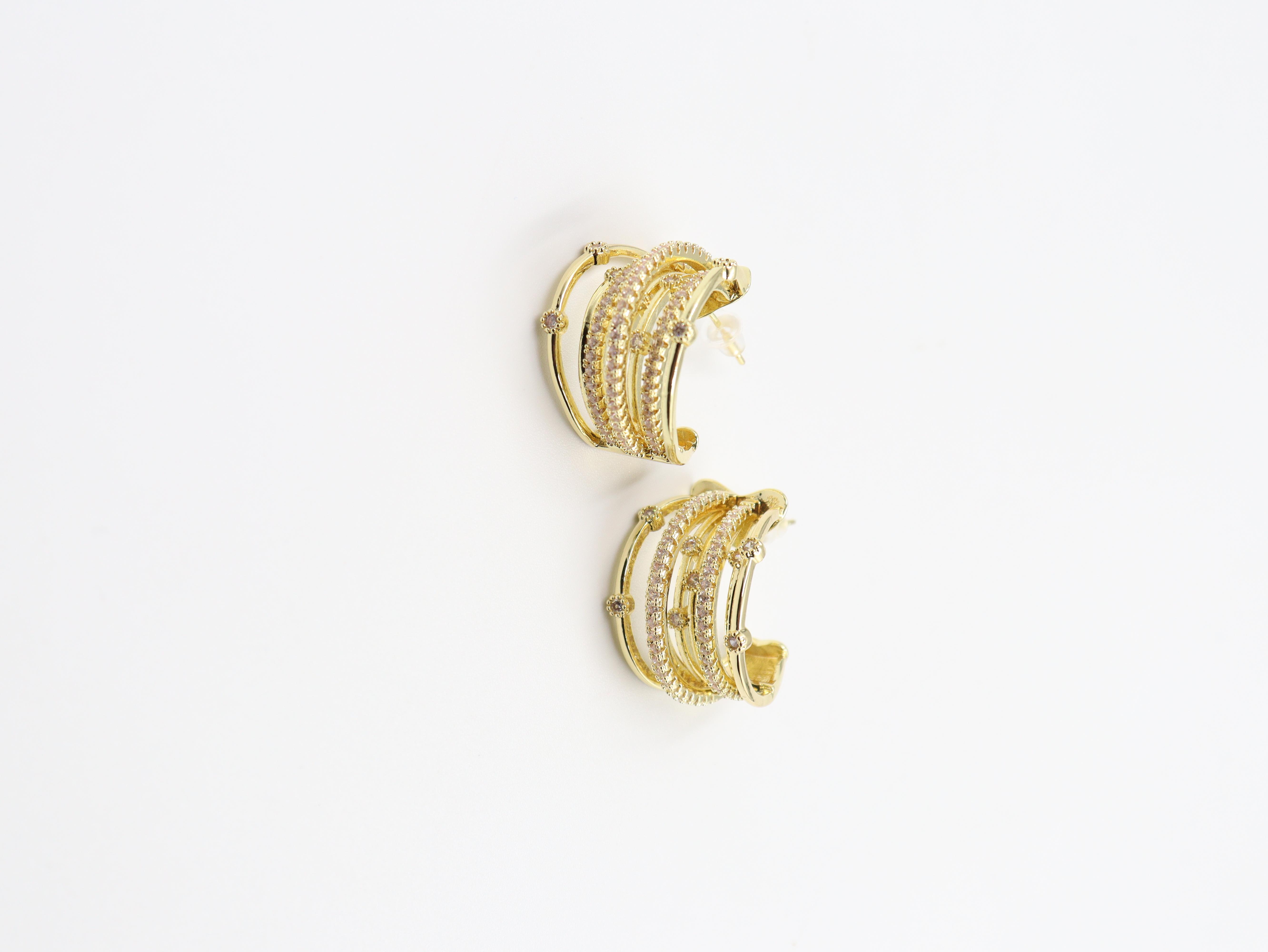 Artemisia VIP Gold Küpe (14k)