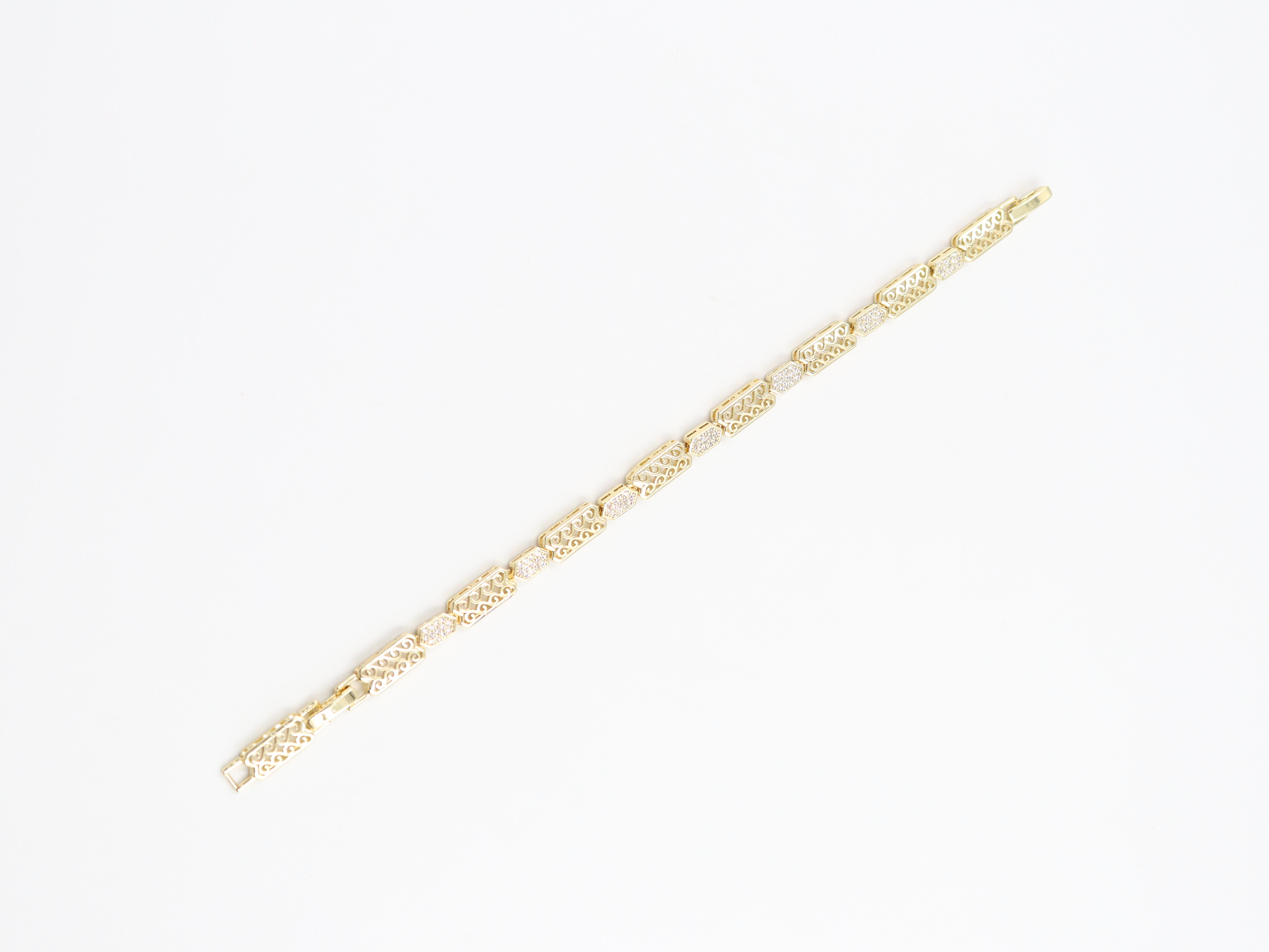 Clarivelle VIP Gold Bileklik (14k)