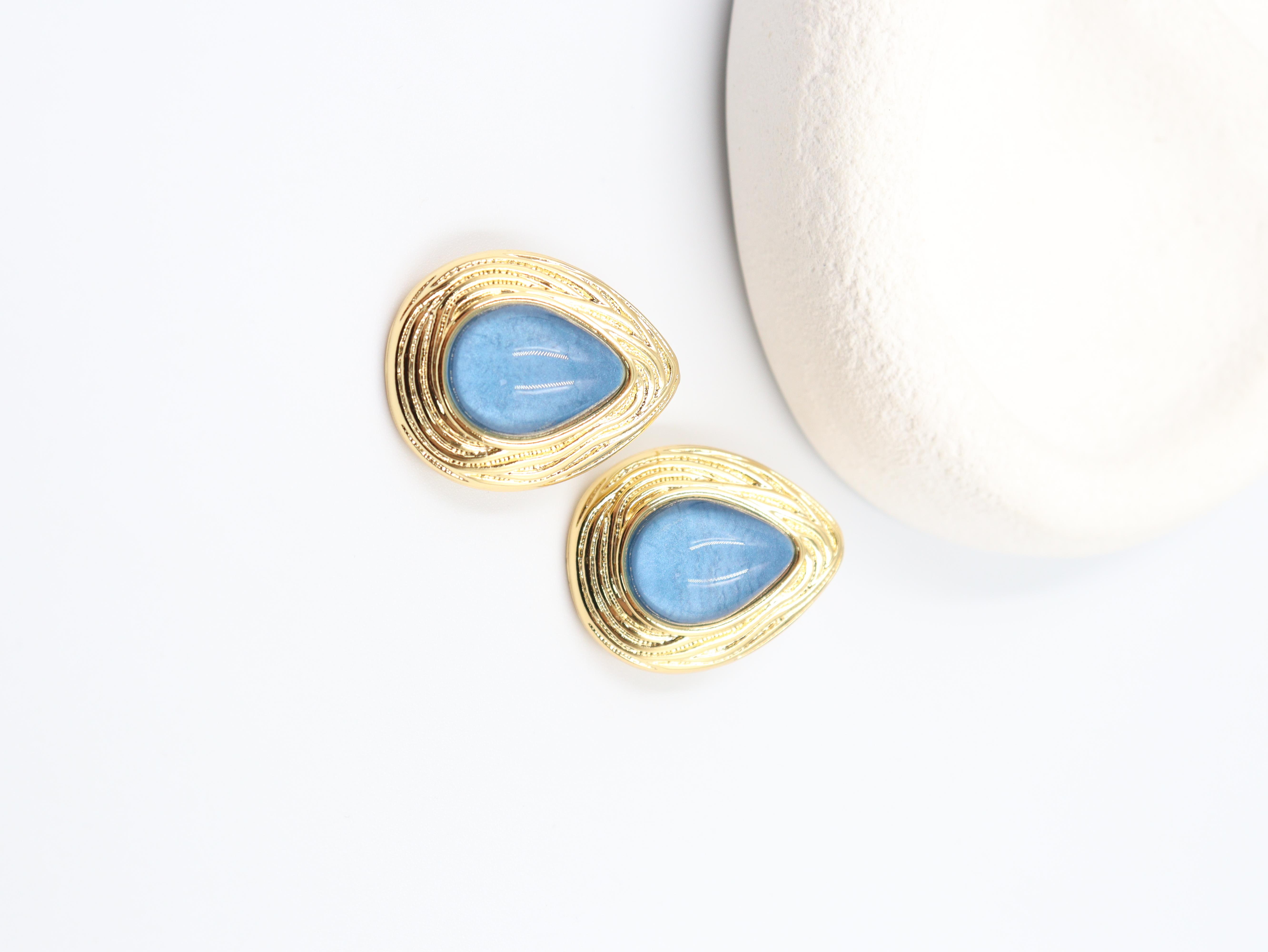 Cristina Çelik Küpe