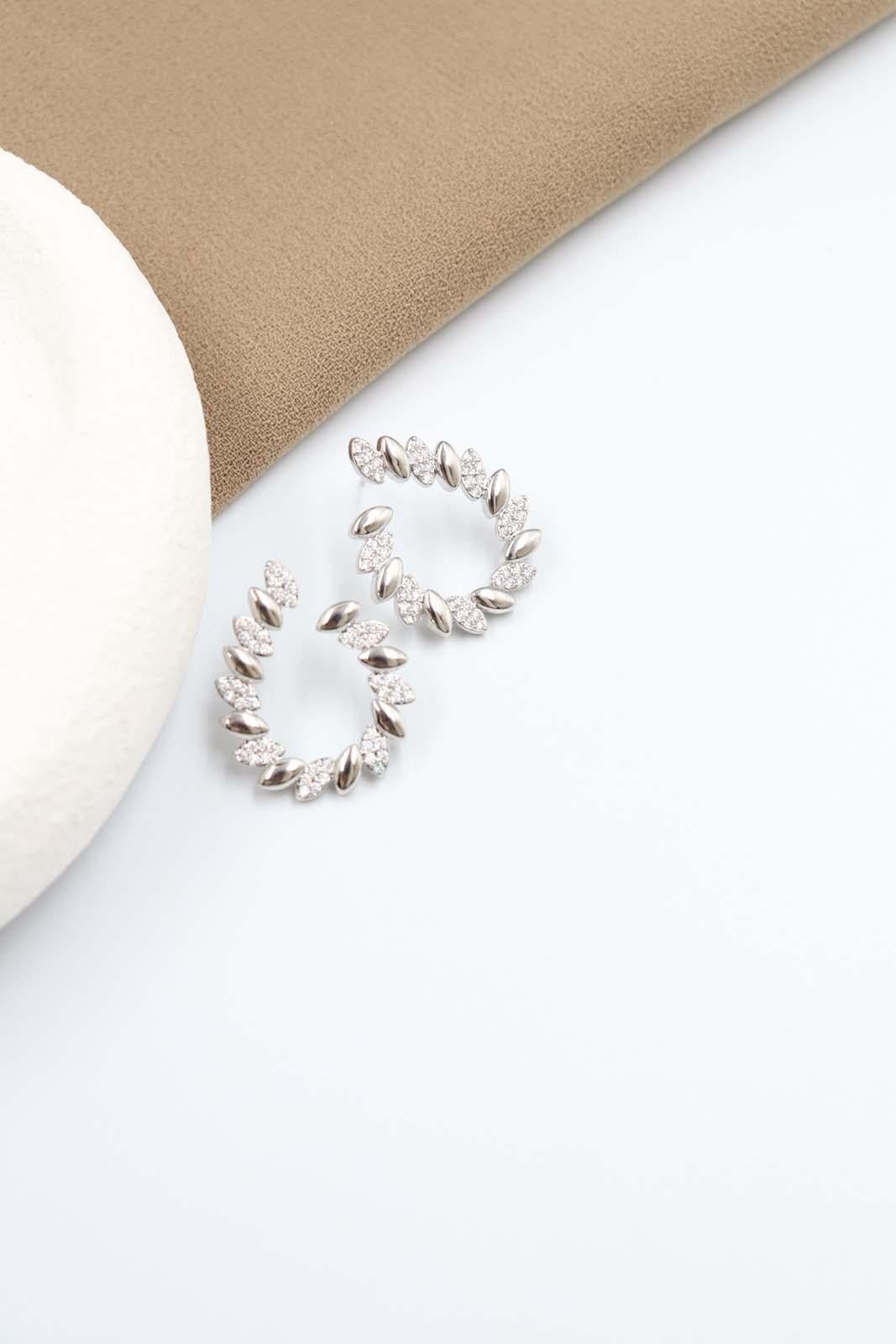 Freesia Silver Çelik Küpe