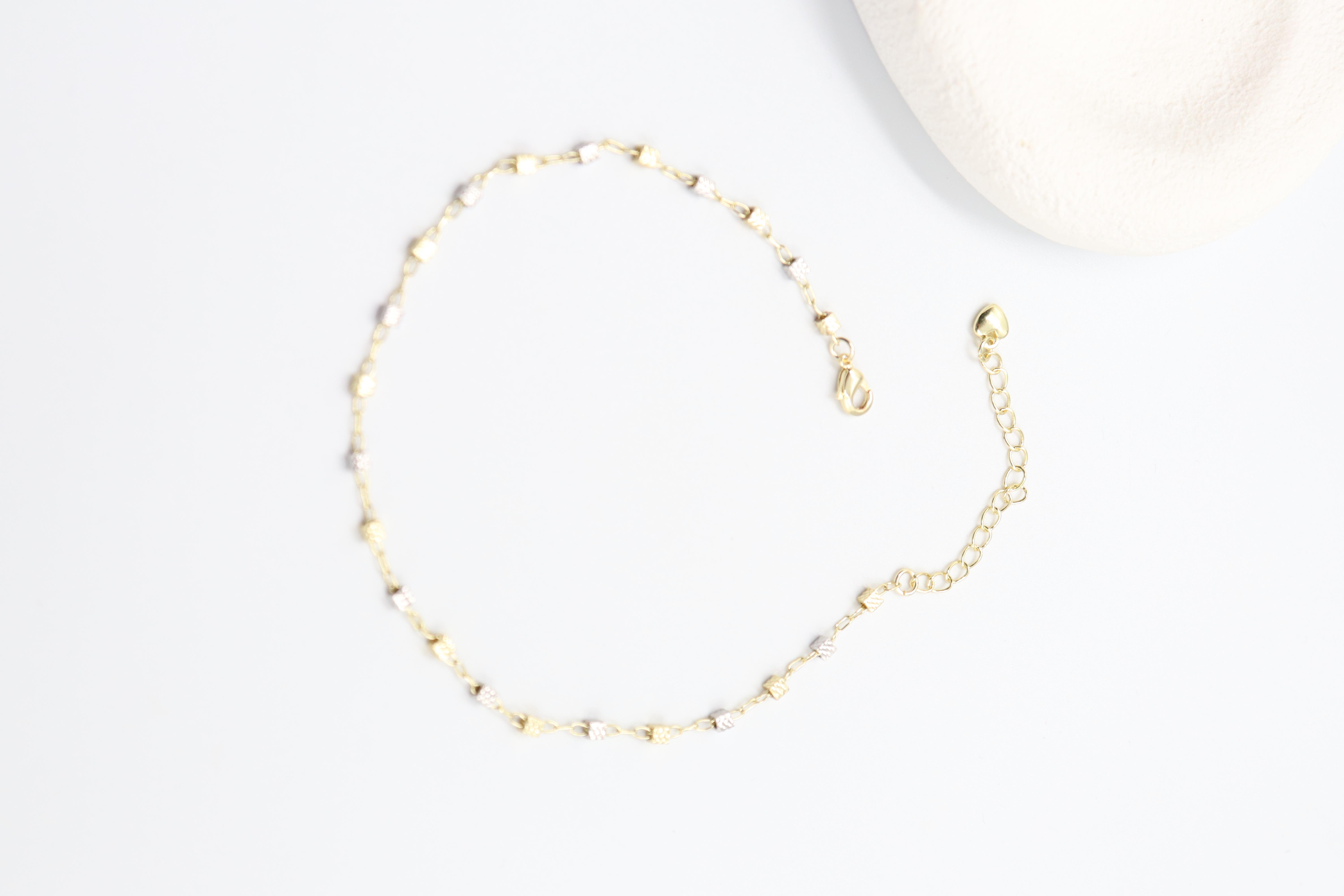 Hilla Gold Halhal (14k)