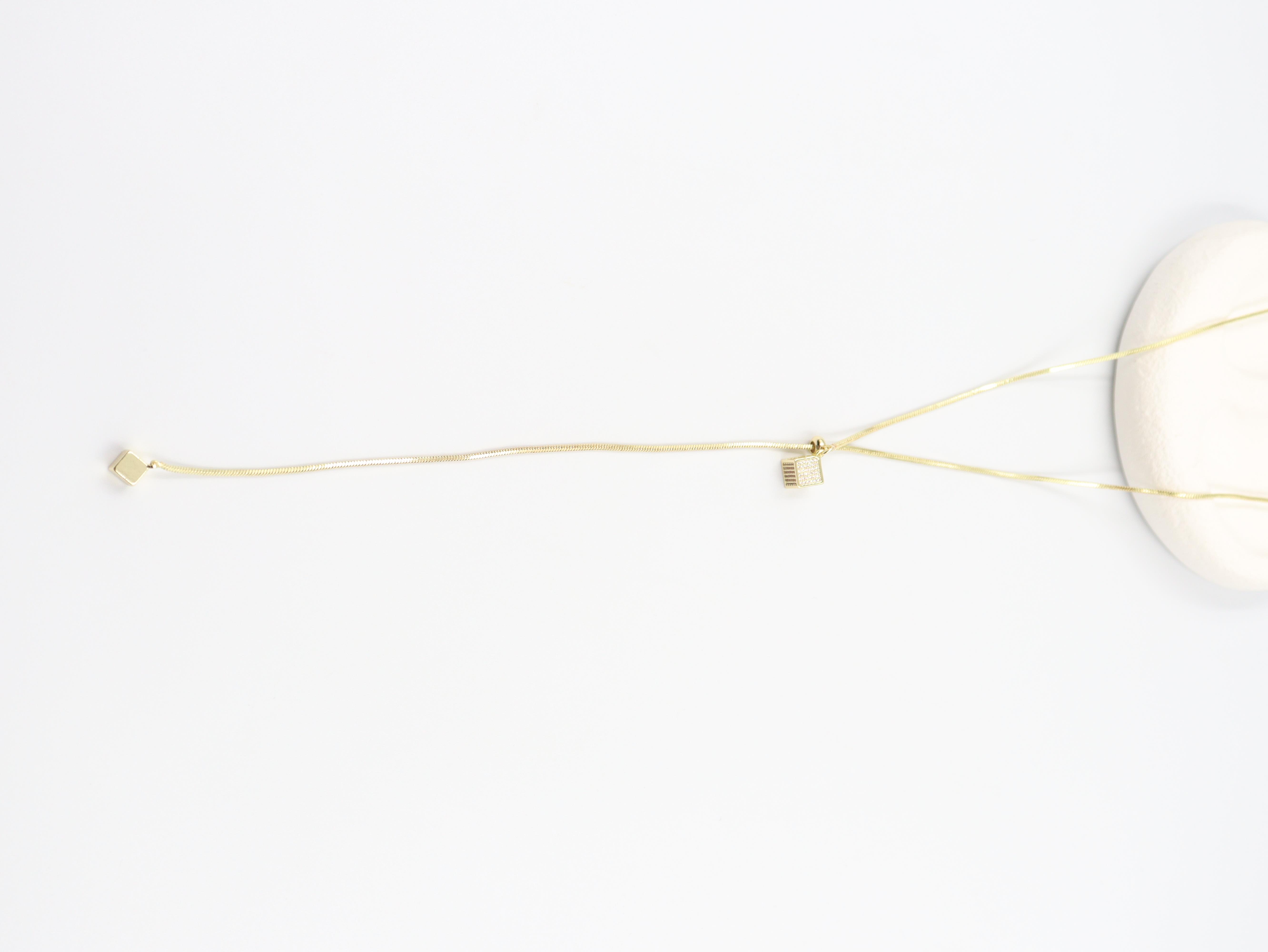 Norelia Gold V Kolye(70cm)