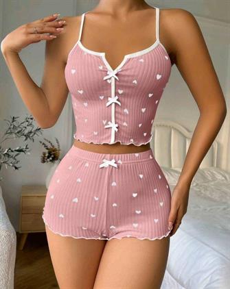 Kadın Pembe Kalpli Askılı Şortlu Pijama Takım 5009