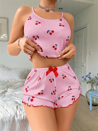 Kadın Pembe Kiraz Desenli Askılı Şortlu Pijama Takım 5044