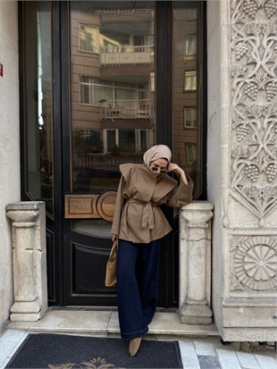 Dik Yaka Fermuarlı Ceket Vizon