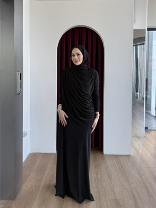 Drape Detaylı Elbise Siyah