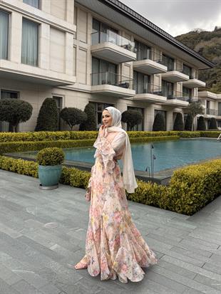 Kolu Volanlı Tasarım Elbise Pembe