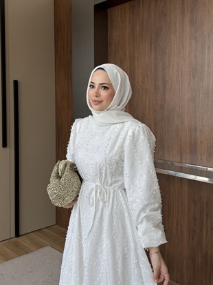 Kuşaklı Brode Elbise Beyaz