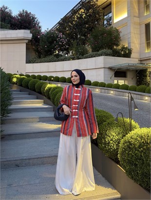 Rahat Kalıp Çin Düğmeli Takım Kırmızı