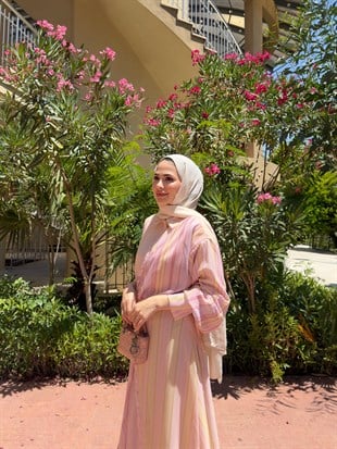 Renkli Şifon Elbise Pembe