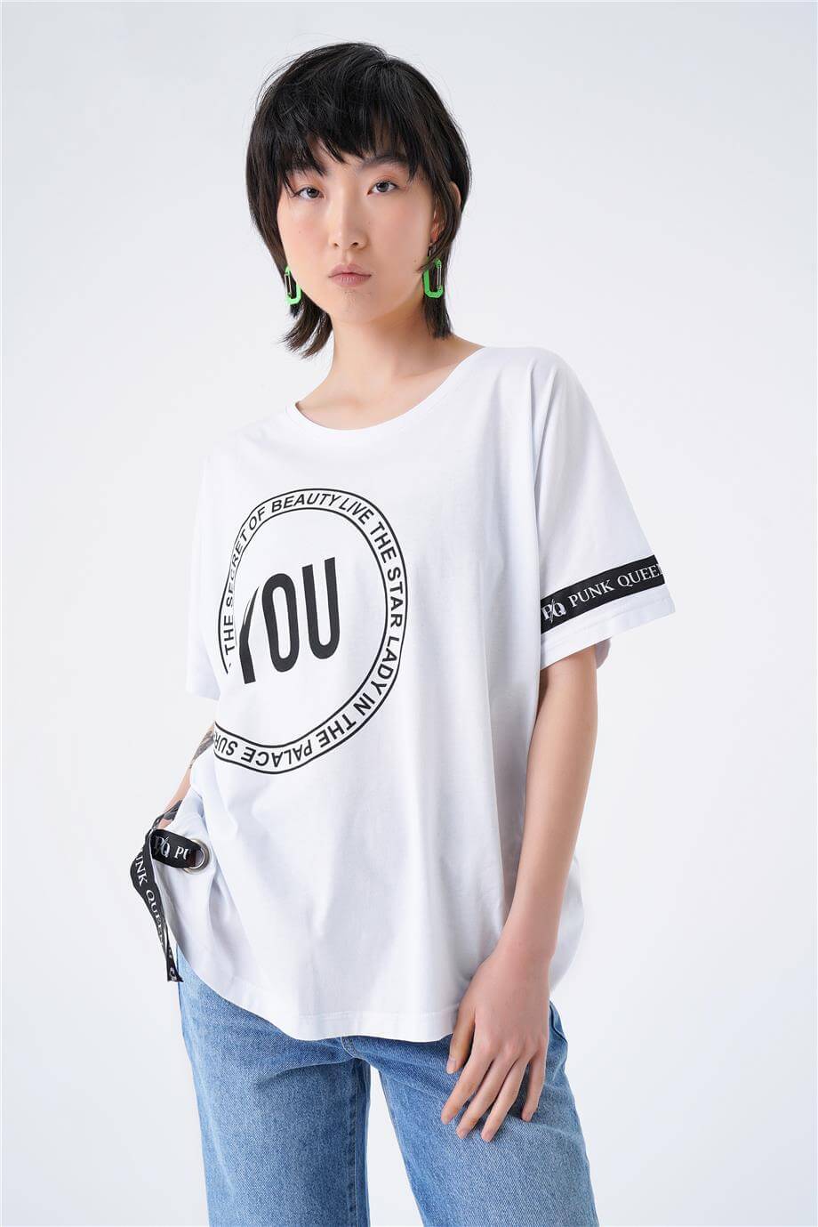 BASKILI ŞERİTLİ T-SHIRT