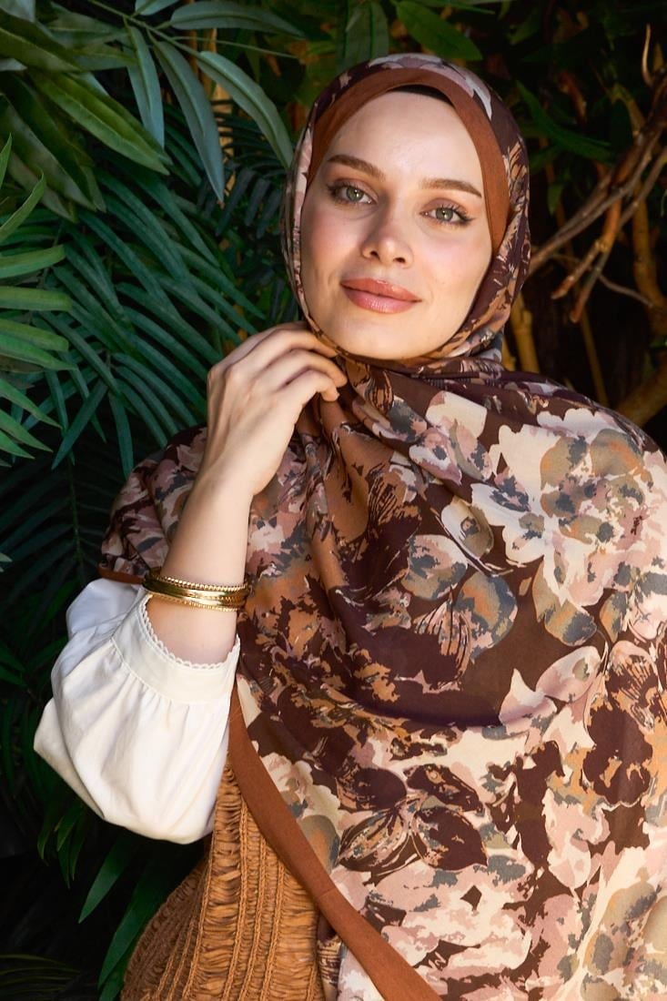 Petra Desen Şal