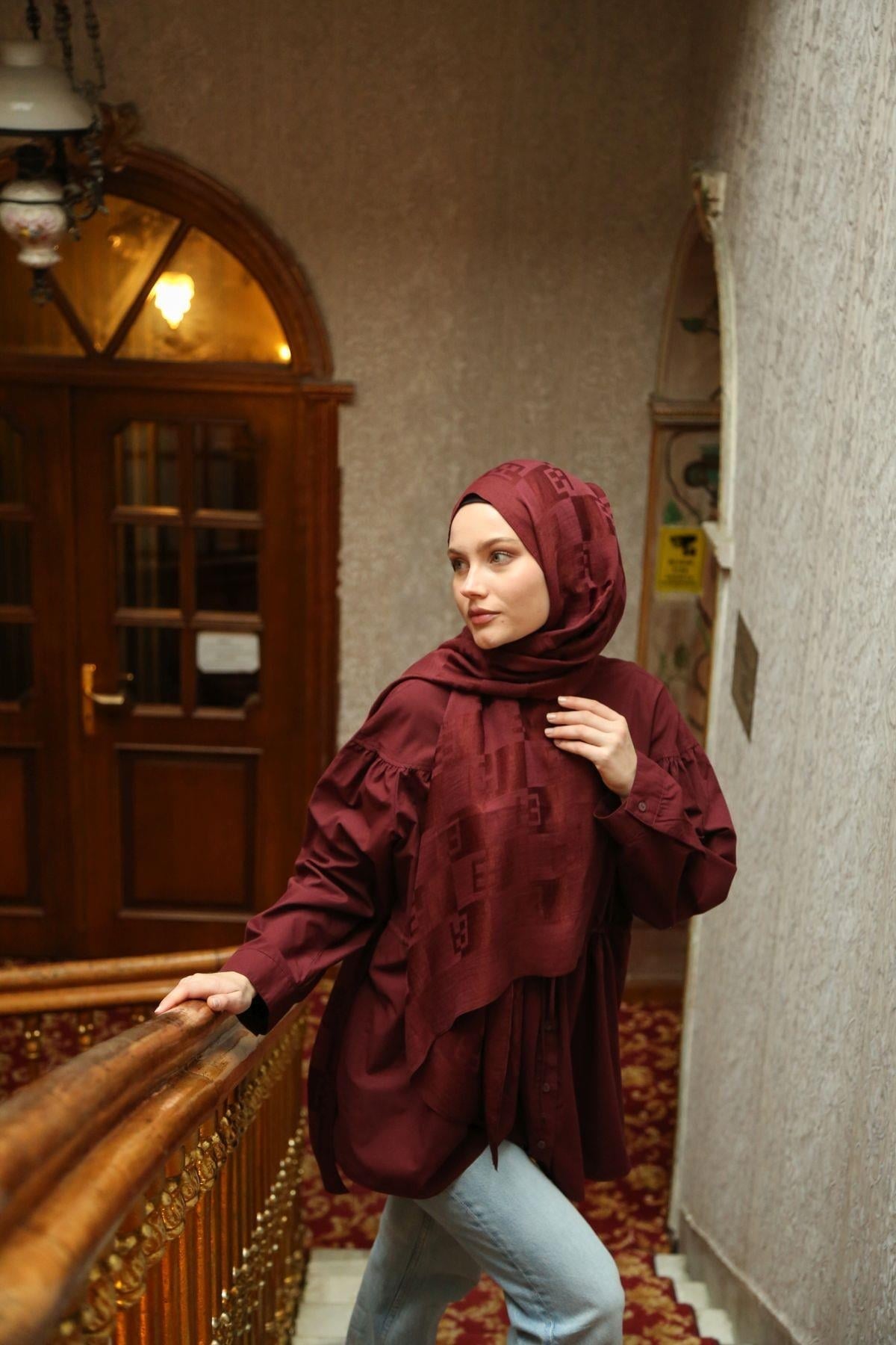 Talia Şal